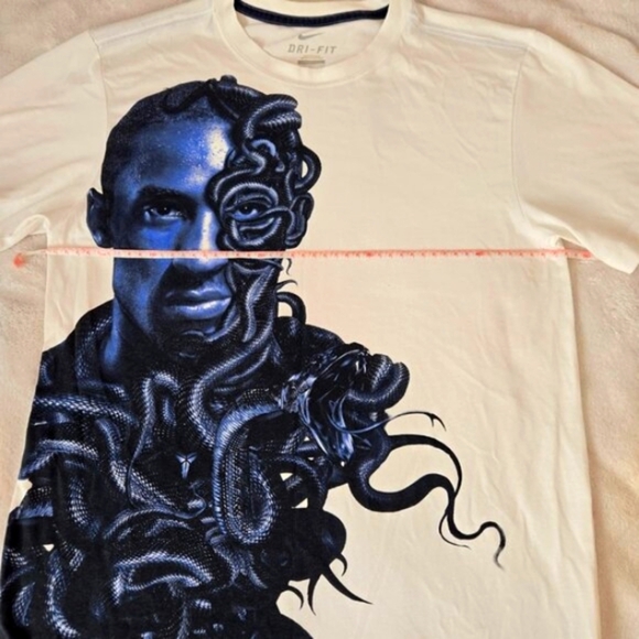 Nike Dri-Fit Kobe Bryant White Mamba Men's T-Shirt Size S - Picture 7 of 8